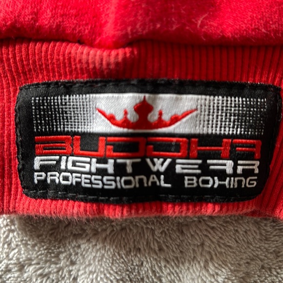 Large Red/Black sweater - Picture 3 of 4